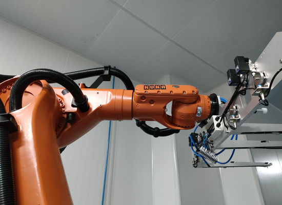 KUKA KR60-3 Cellule de robot industriel avec formation de robot et protection IP65